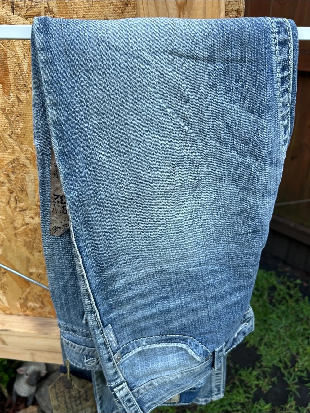 Silver Jeans Light Blue Bootcut Jeans with Embroidered Pocket